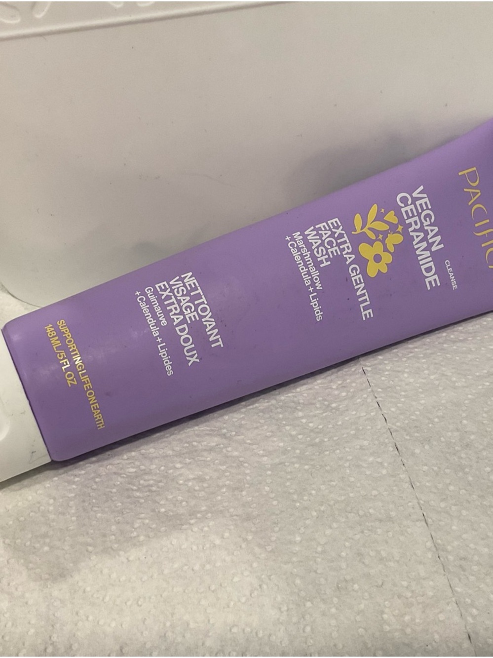 Pacifica Vegan Ceramide Extra Gentle Face Wash. Marshmallow & Calendula 5 oz